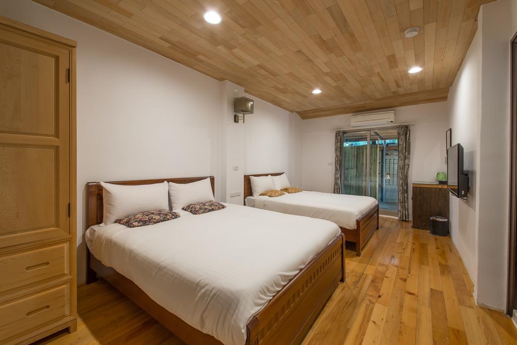 Hou Shan Ren Jia B&B Luye Exterior photo