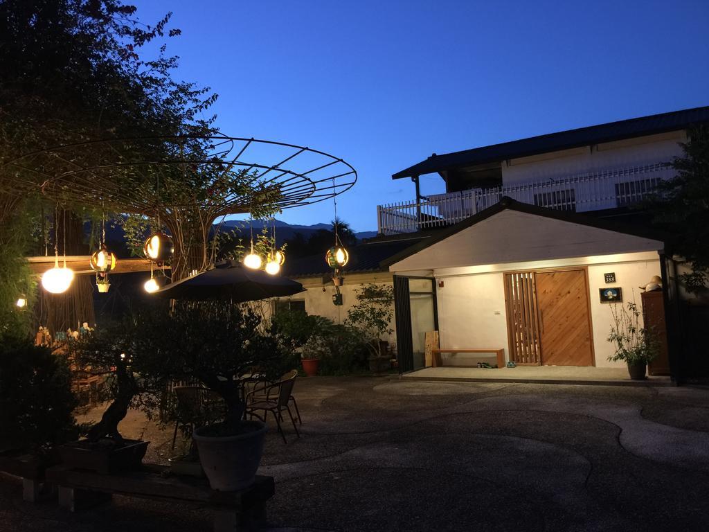 Hou Shan Ren Jia B&B Luye Exterior photo