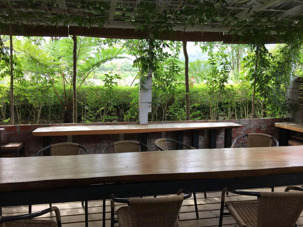 Hou Shan Ren Jia B&B Luye Exterior photo